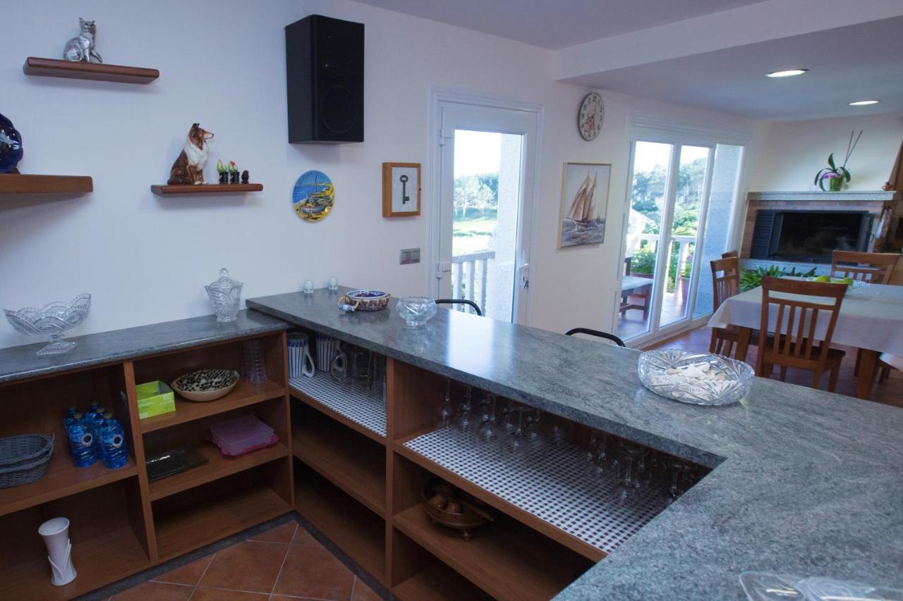 Hospedium Galitrips Vila Maruja Corme Екстериор снимка