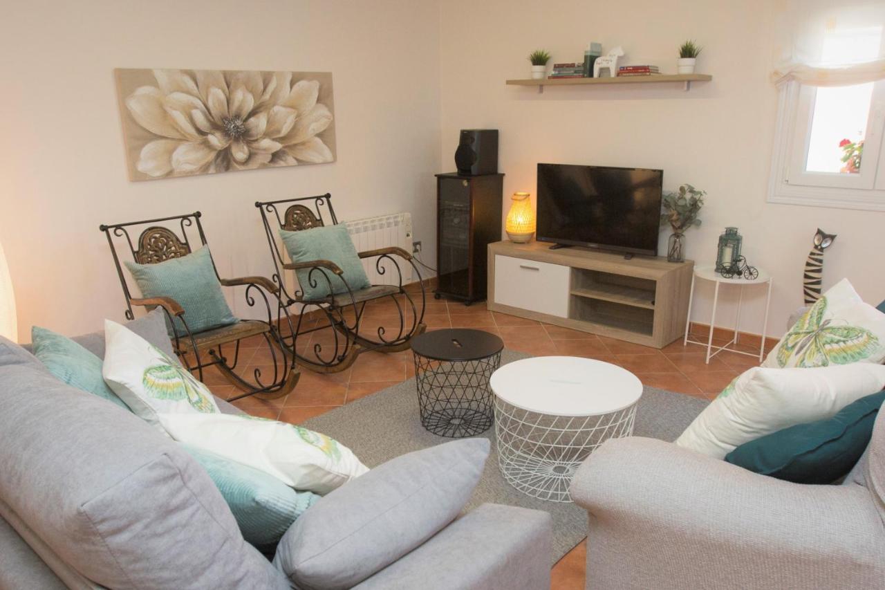 Hospedium Galitrips Vila Maruja Corme Екстериор снимка