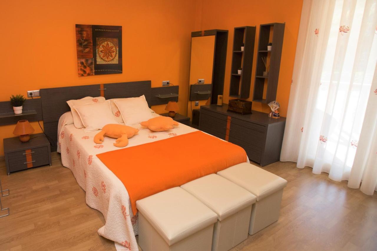 Hospedium Galitrips Vila Maruja Corme Екстериор снимка