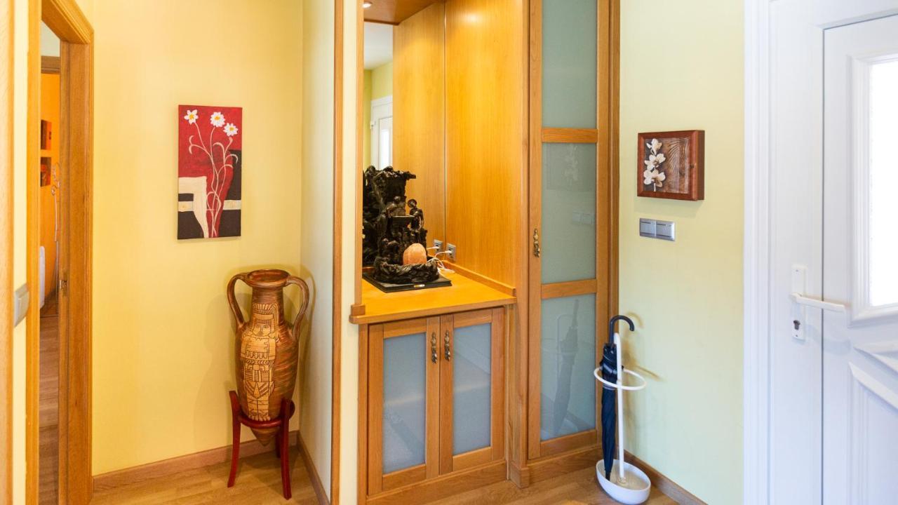 Hospedium Galitrips Vila Maruja Corme Екстериор снимка